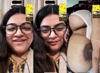 Sexy Chubby Girlfriend Showing Her Strong Boobs to Lover in Video Call