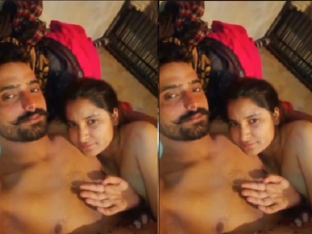 Marathi young Couple Sex In Winter